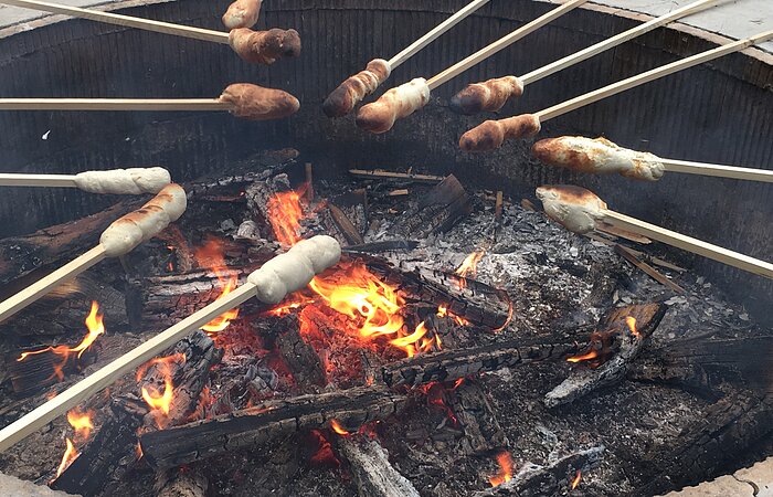 Stockbrotgrillen am Waldcamping Brombach