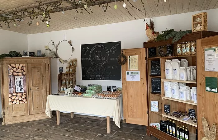 Blick ins Innere des Hofladen Verkaufsraumes