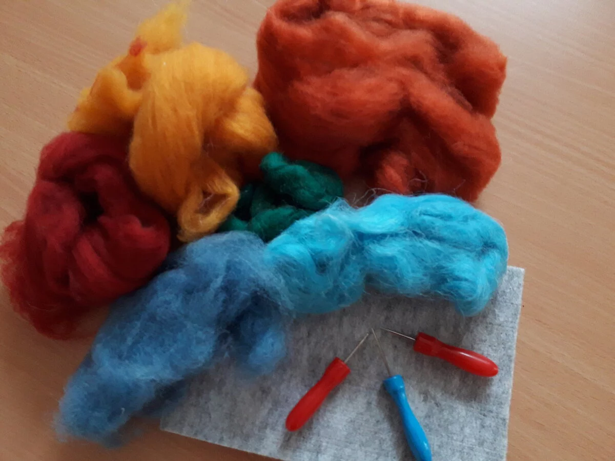 Filzwerkstatt mit Schafwolle