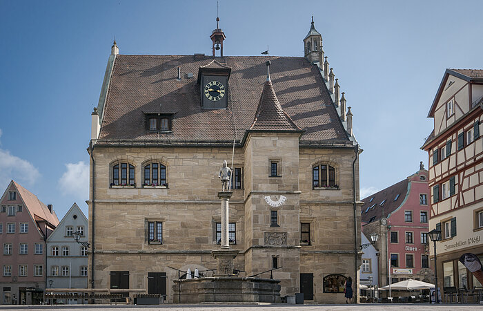 Gotisches Rathaus mit Schweppermannsbrunnen