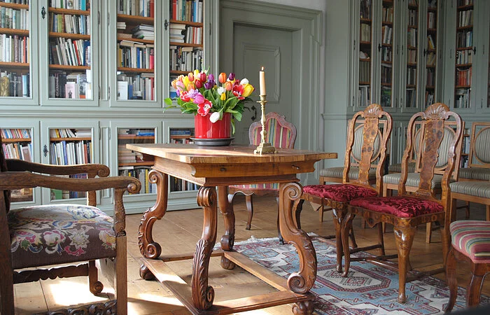 Zauberhafter Rahmen für Hochzeiten: Die Bibliothek im Schloss Hofstetten.