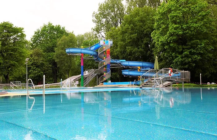 Brandl Freibad Neuburg Rutschen