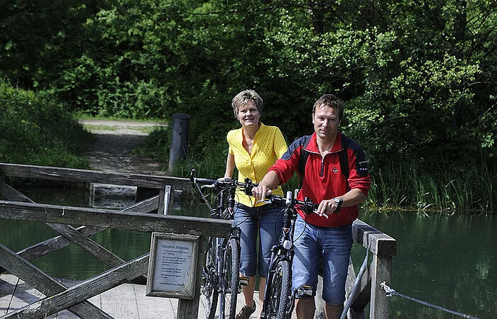 Floß über den Alten Kanal bei Dietfurt
