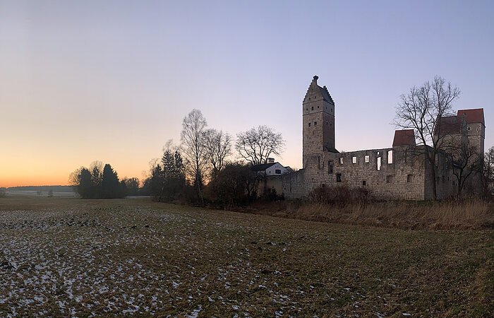 Sonnenuntergang bei Burg Nassenfels