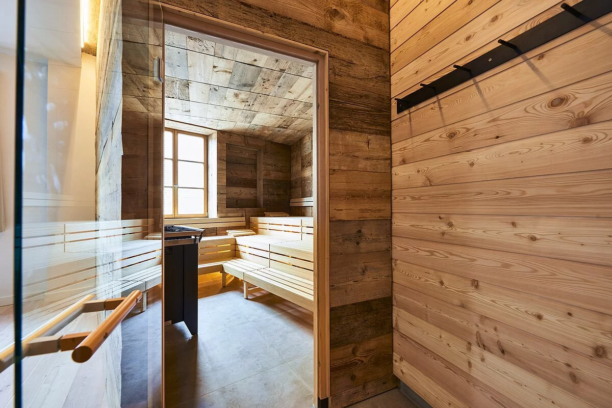 Zhivotnimi bilan porno