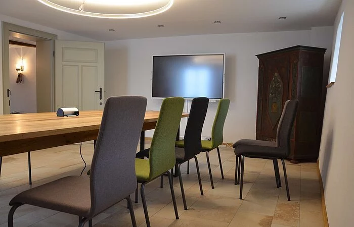 Heutiger Tagungsraum mit Solnhofener Steinboden