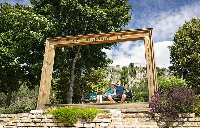 Bilderrahmen in Arnsberg mit Blick auf die Burg Arnsberg