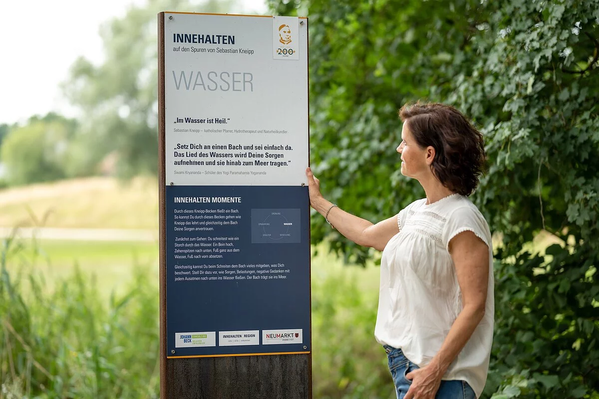 Das Foto darf ausschließlich für PR- und Marketingmaßnahmen der Stadt NEUMARKT i.d.OPf. - Rathausplatz 1 - D-92318 Neumarkt räumlich und zeitlich unbegrenzt verwendet werden. Das Copyright verbleibt beim Bildautor Günter Standl (www.guenterstandl.de). Jegliche Nutzung Dritter ist mit dem Bildautor gesondert zu vereinbaren. Der Bildautor stellt das gelieferte Bildmaterial nicht von Rechten Dritter frei. Etwaige Ansprüche Dritter fallen in den Verantwortungsbereich des Bildnutzers.