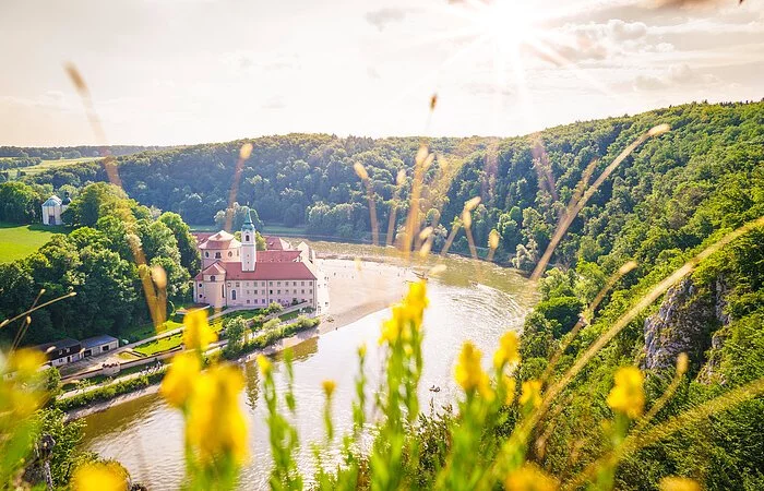 Aussichtspunkt gegenüber (Donau) Kloster Weltenburg