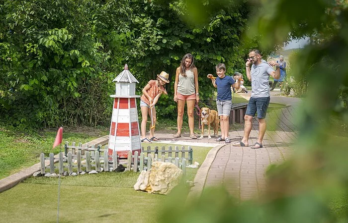 Minigolf in Schlungenhof