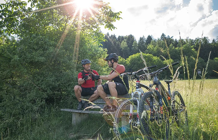Oberhalb von Dietfurt am Freibad