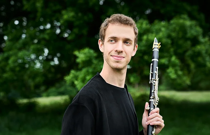 Der Musiker Jonathan Leibovitz mit seiner Klarinette