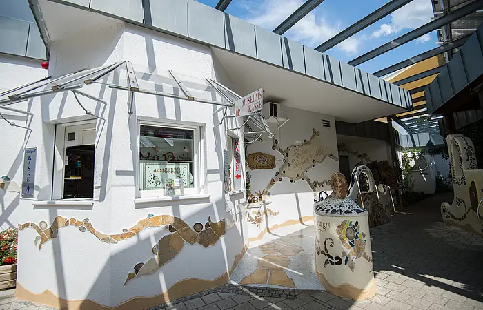 Das Gebäude von außen.