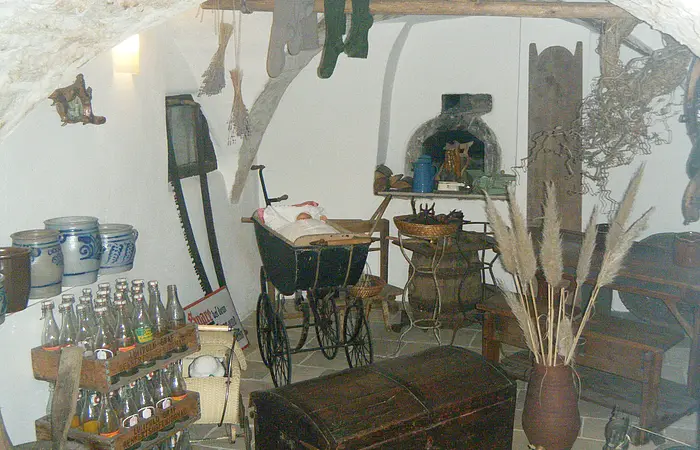 Zum Alten Wirt_Keller_historische Gegenstände