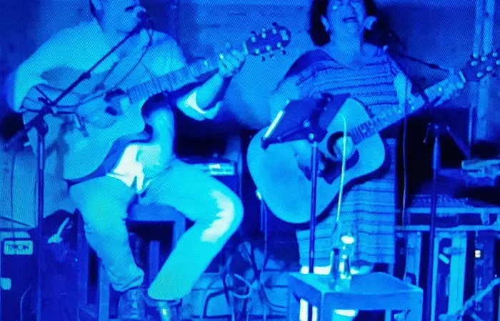 Abendstimmung mit musikalischer Unterhaltung von Wully und Sonja beim Biergartenkonzert an der Stadthalle
