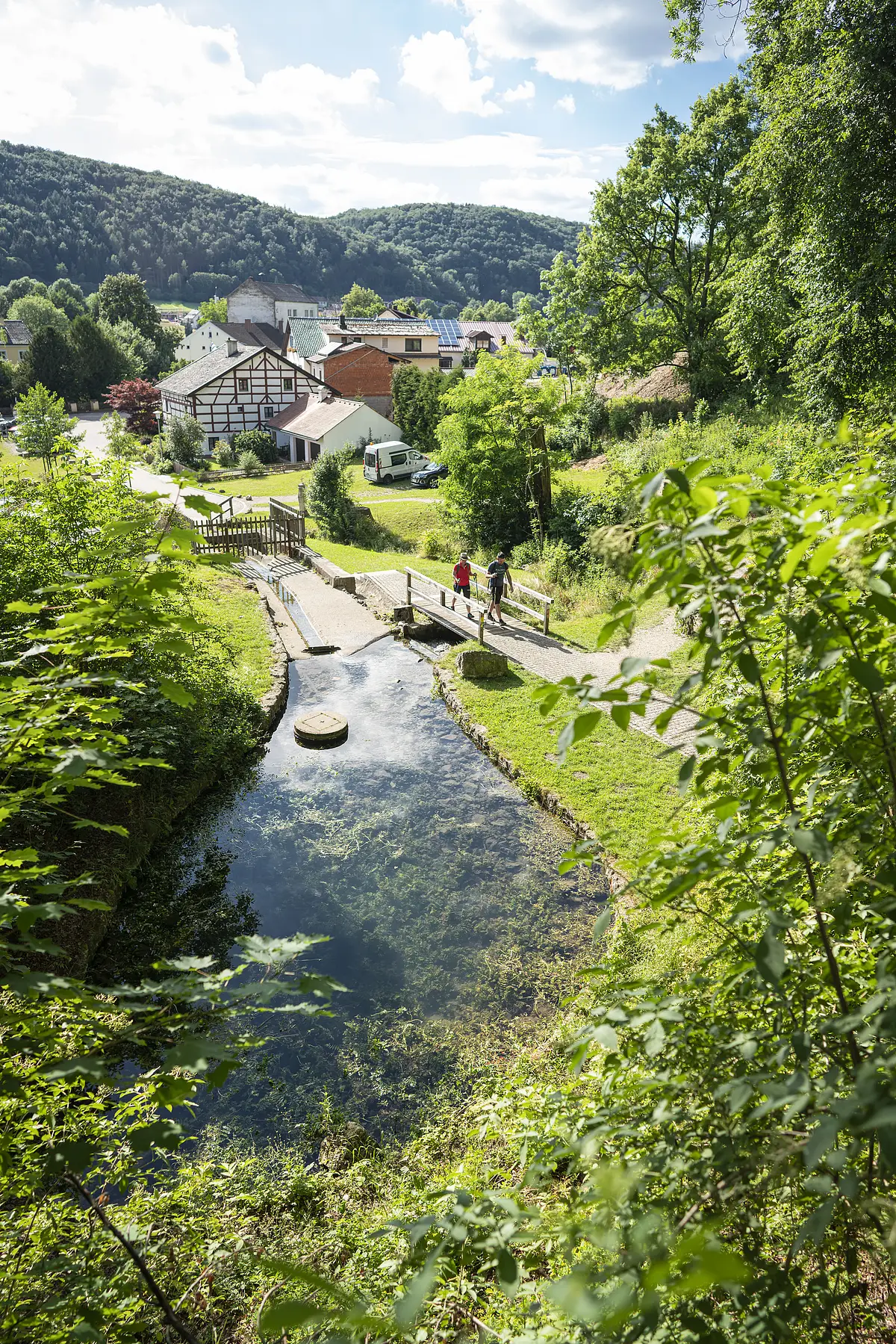 Karstquelle Grüner Topf bei Kipfenberg Karstquelle Grüner Topf bei Kipfenberg