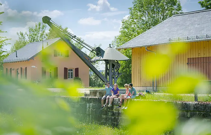 Altmühl Jura, am alten Hafenkran