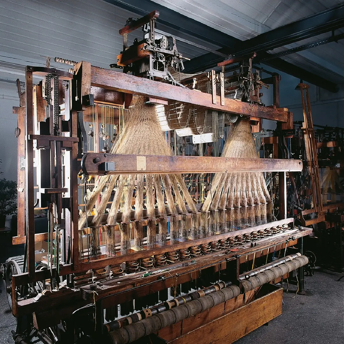 Eine Maschine aus Holz aus der leonischen Industrie
