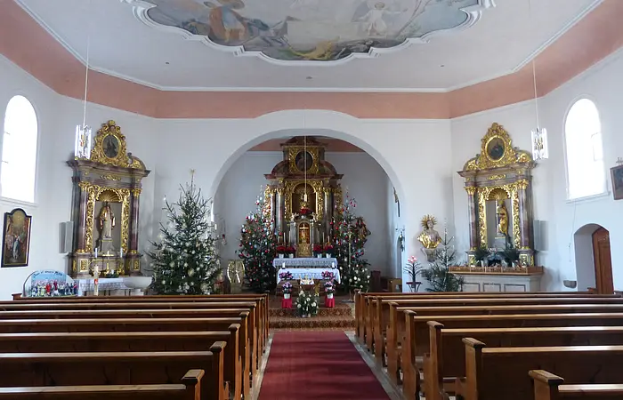 Katholische Filialkirche St. Alba von innen