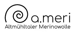 Logo Altmühltaler Merinowolle Logo mit einer Spirale links und dem Schriftzug „a.meri Altmühltaler Merinowolle“ rechts davon