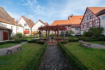 klostergarten-gagsteiger-2.jpg