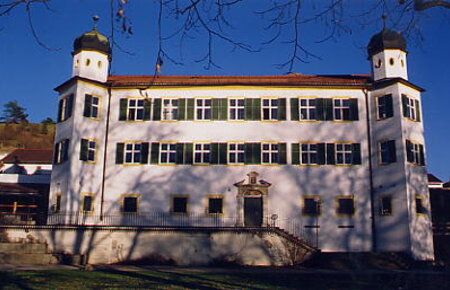 Frontansicht von Schloss Pfünz