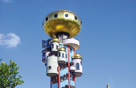 Kuchlbauer Turm ñ ein Hundertwasser Architekturprojekt, geplant und bearbeitet von Architekt Peter Pelikan ©Gruener Janura AG, Glarus, Schweiz ©Foto: Brauerei zum Kuchlbauer GmbH & Co KG 