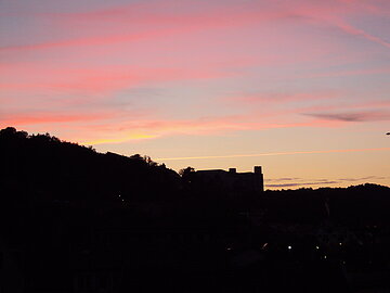 Sonnenuntergang Burg