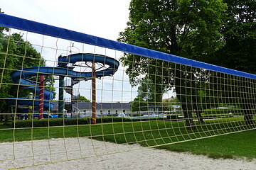 brandlbad-tennisplatz.jpg